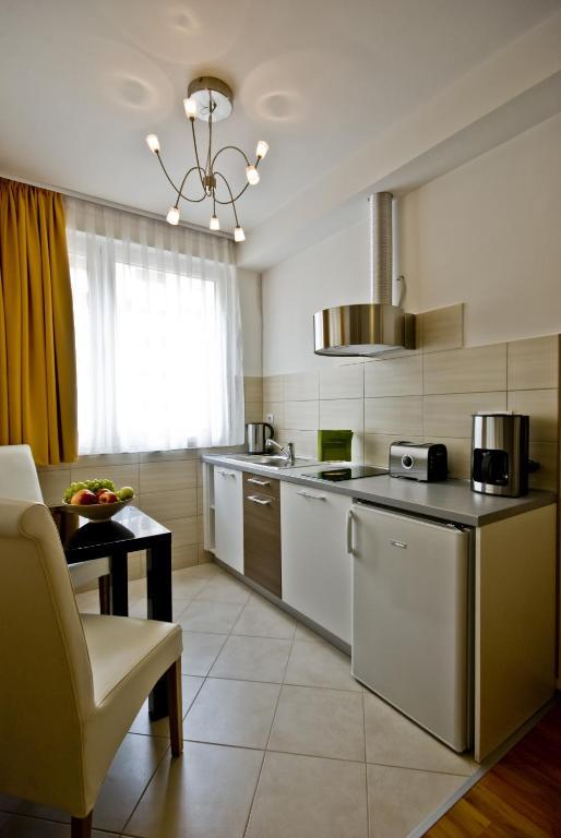 Corvin Lux Aparthotel Budapest Luaran gambar