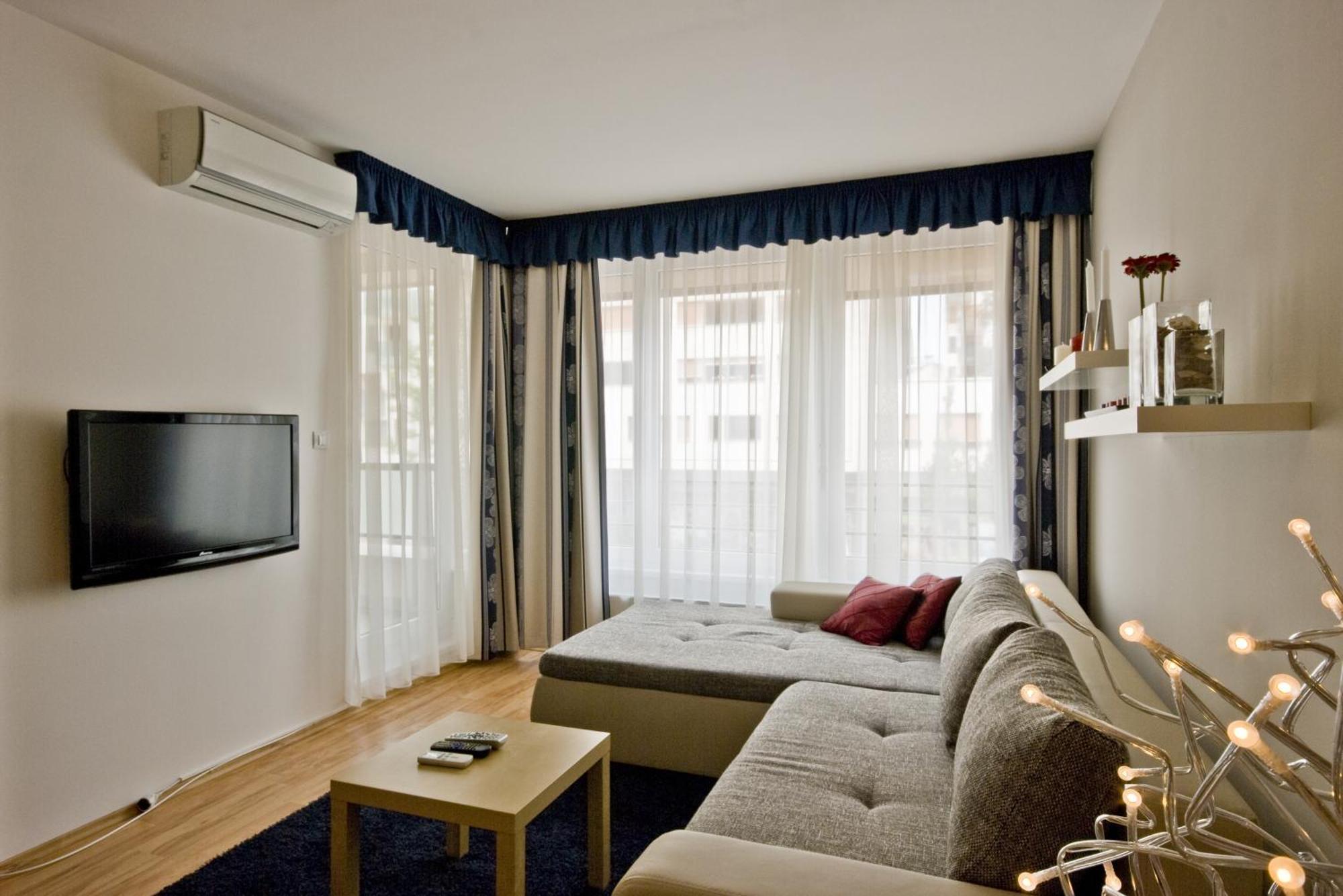 Corvin Lux Aparthotel Budapest Luaran gambar