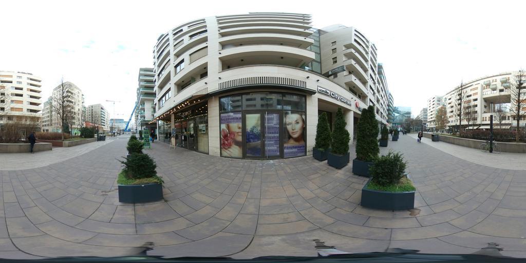Corvin Lux Aparthotel Budapest Luaran gambar